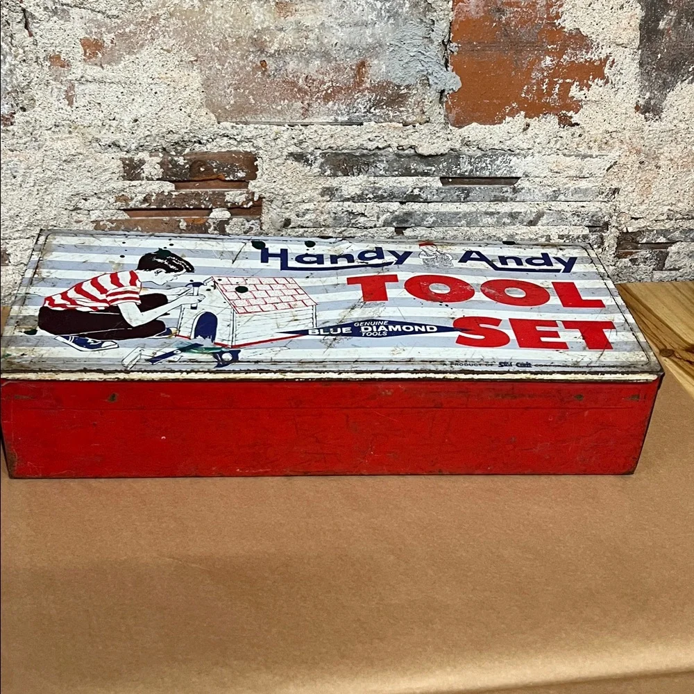 Vintage Handy Andy Metal Tool Box this is empty & ready for your decor/storage